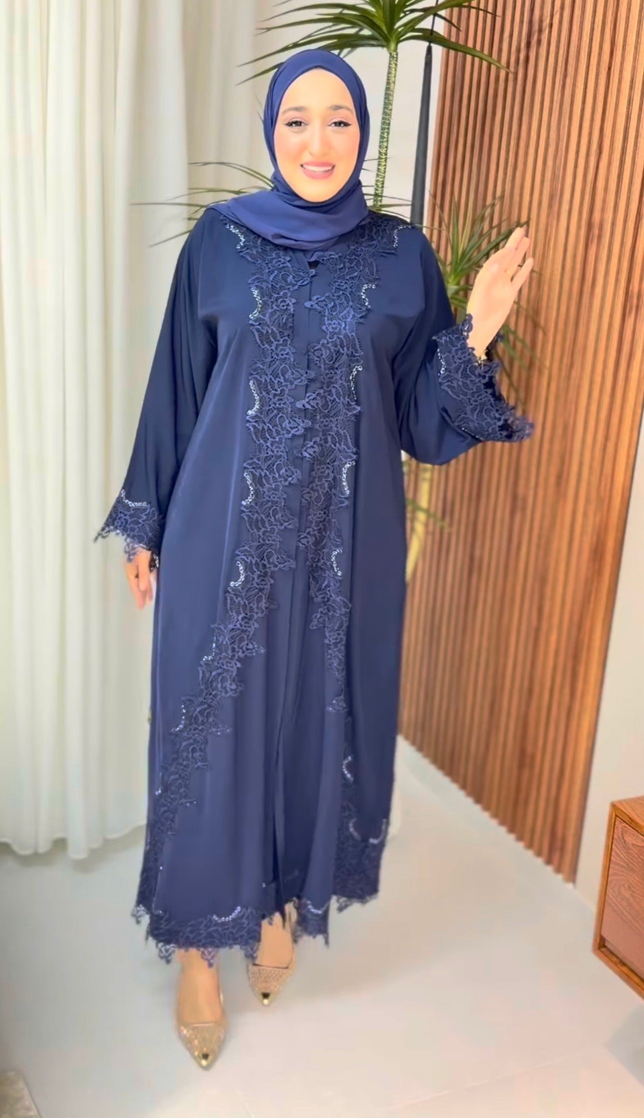 عباية خليجية بلون الكحلي 💙
