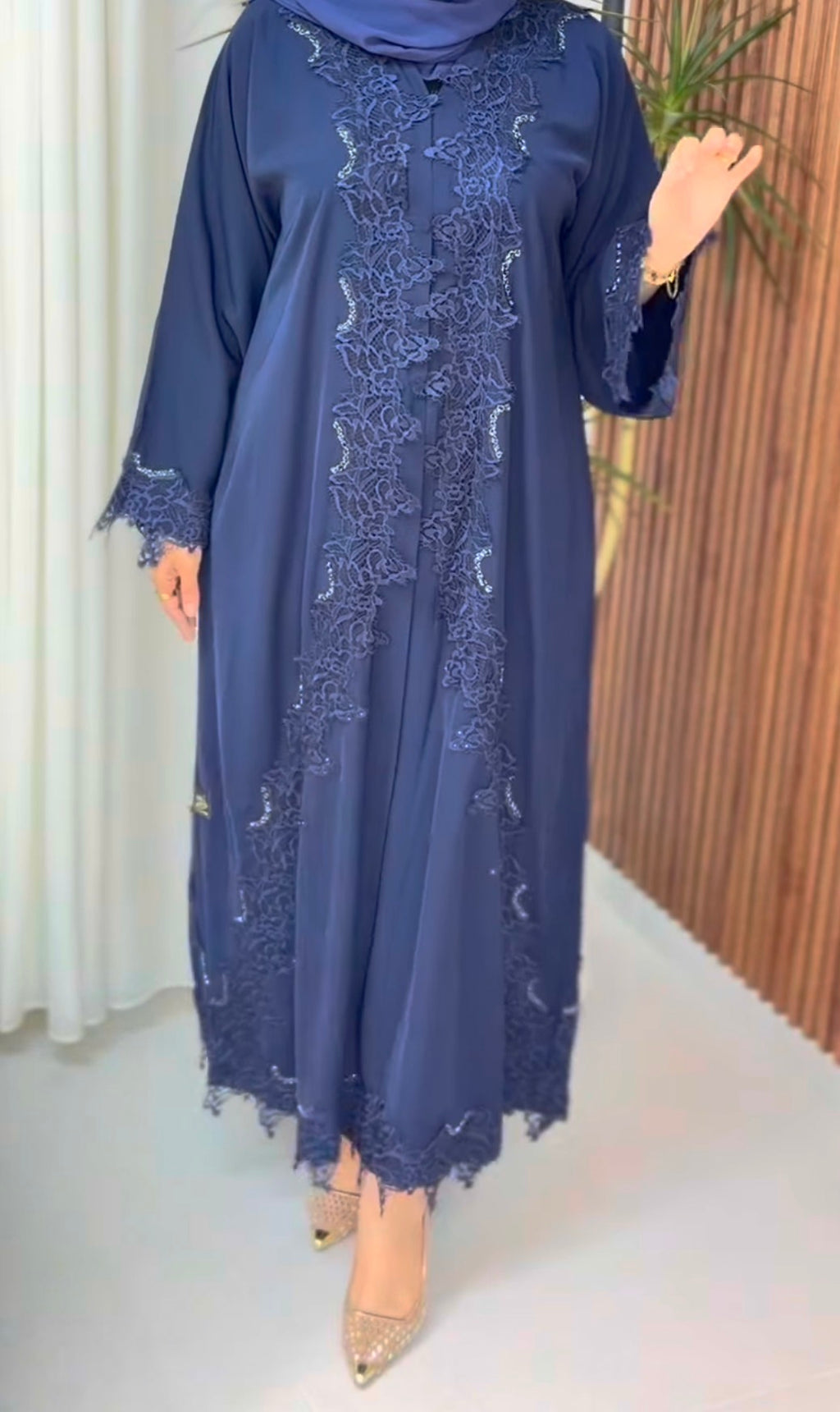 عباية خليجية بلون الكحلي 💙