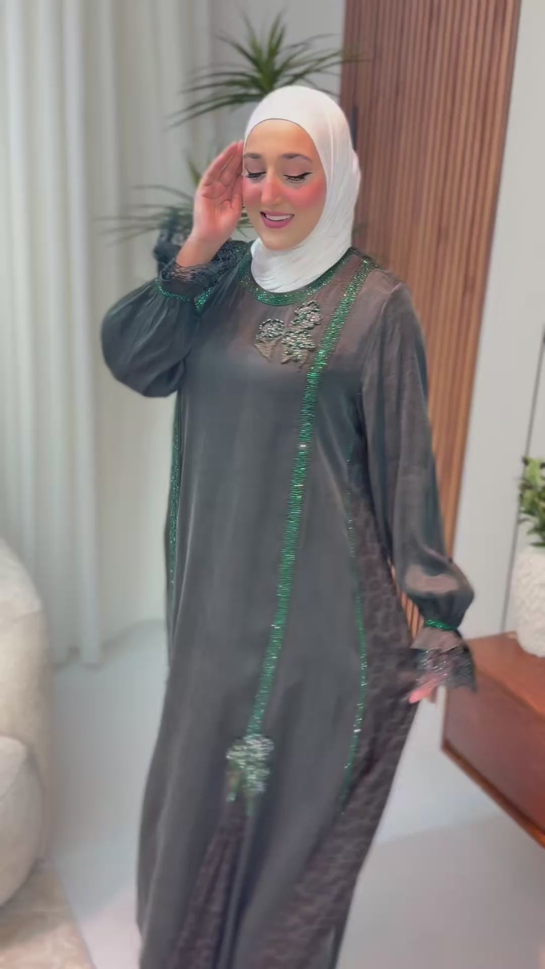 فستان خليجي بقماشة بمميزة ❤️‍🔥
